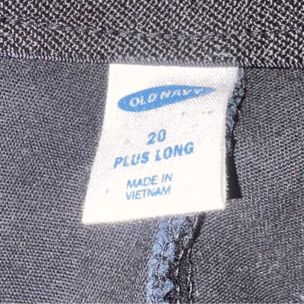 Old Navy Dark Black Pants - Picture 2 of 6
